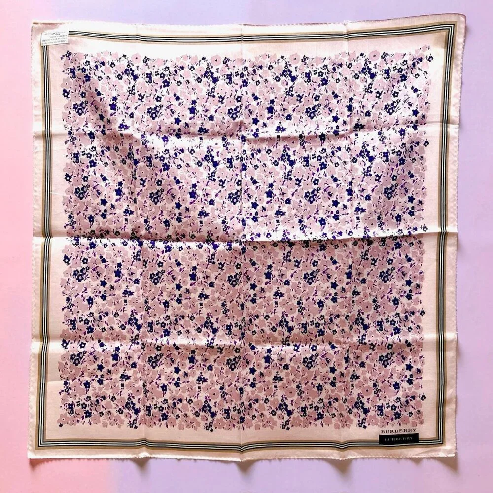 New W/Tag Burberry   Miniscarf/handker 20"" Lavender Flora with Black Trim (72) - Picture 9 of 11